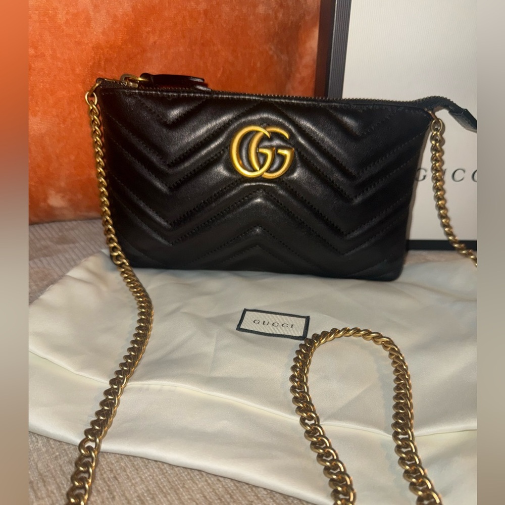 /traded/💯 Gucci Marmont Pochette Bag - Picture 6 of 14